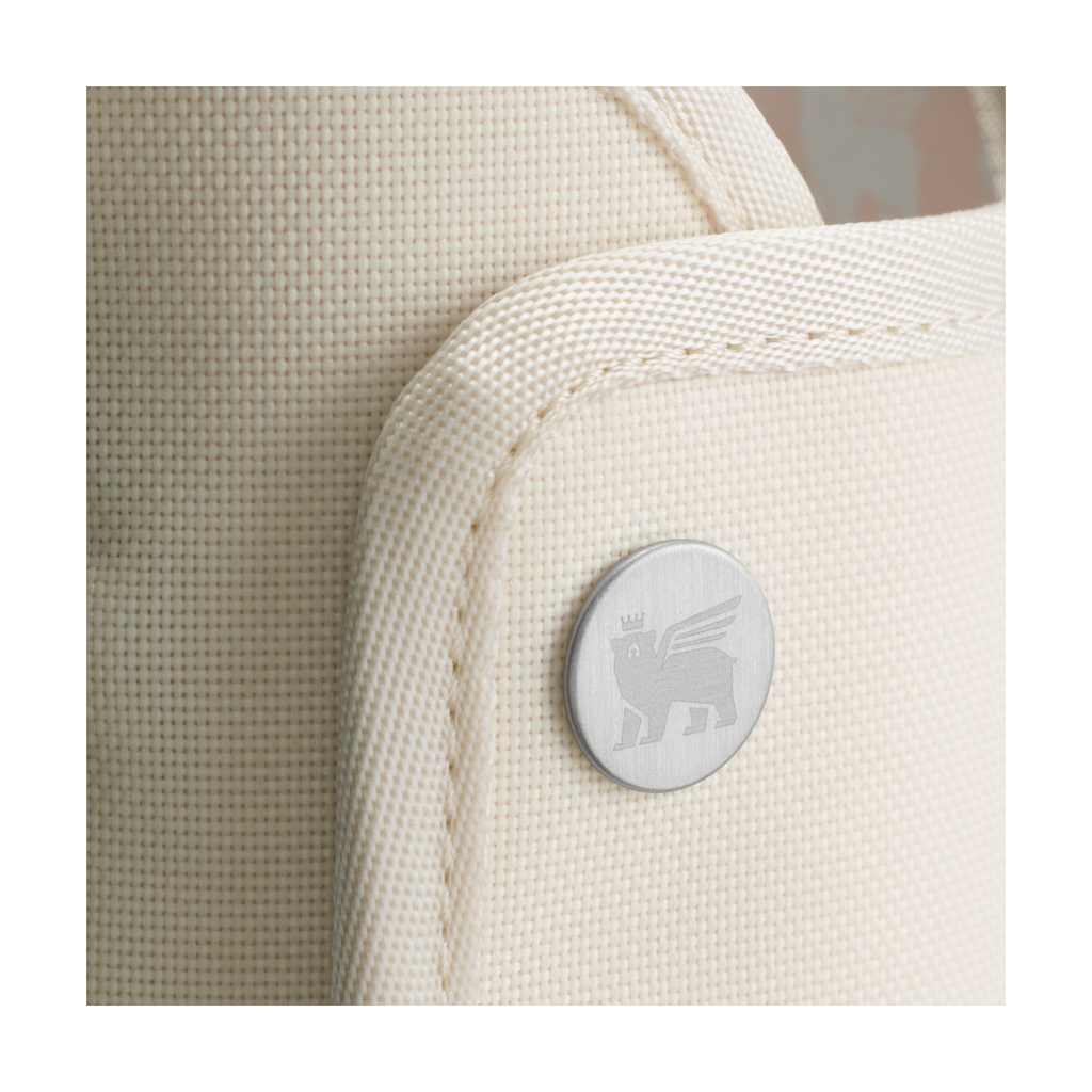 The All Day 40 OZ Quencher Carry-All - Hydrate Anywhere