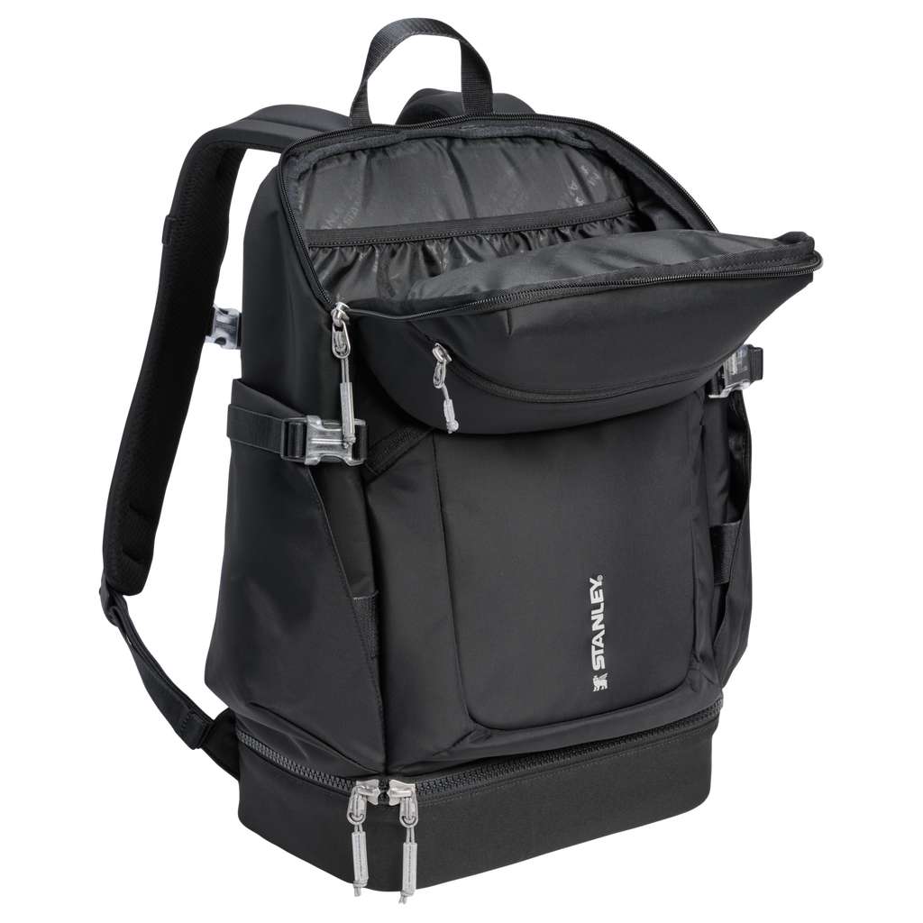 The Vitalize™ Backpack | 30.9 QT - Stanley for Busy Days