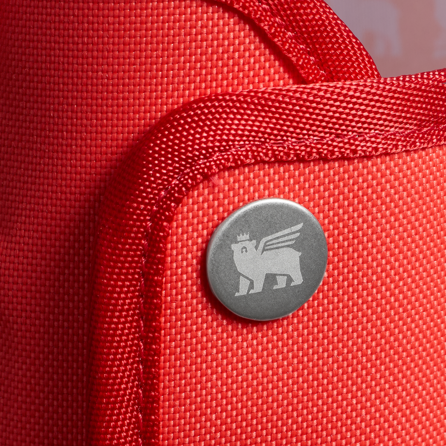 The All Day 30 OZ Quencher Carry-All - Sip Essentials
