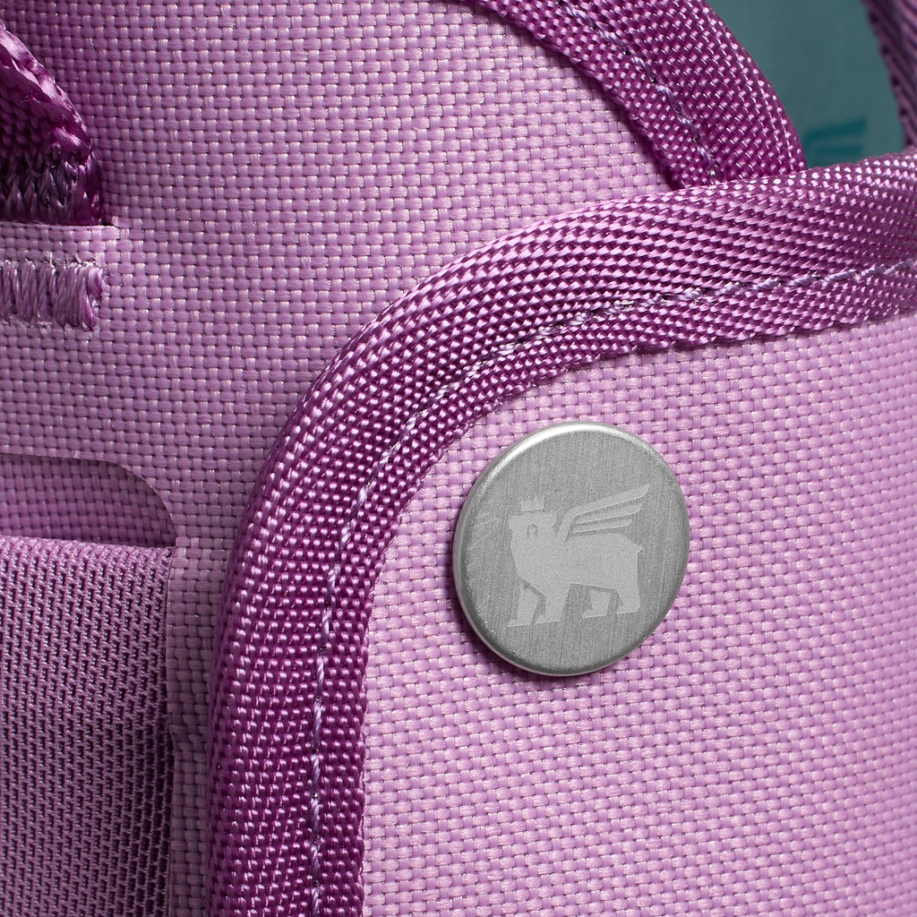 The All Day 30 OZ Quencher Carry-All - Sip Essentials