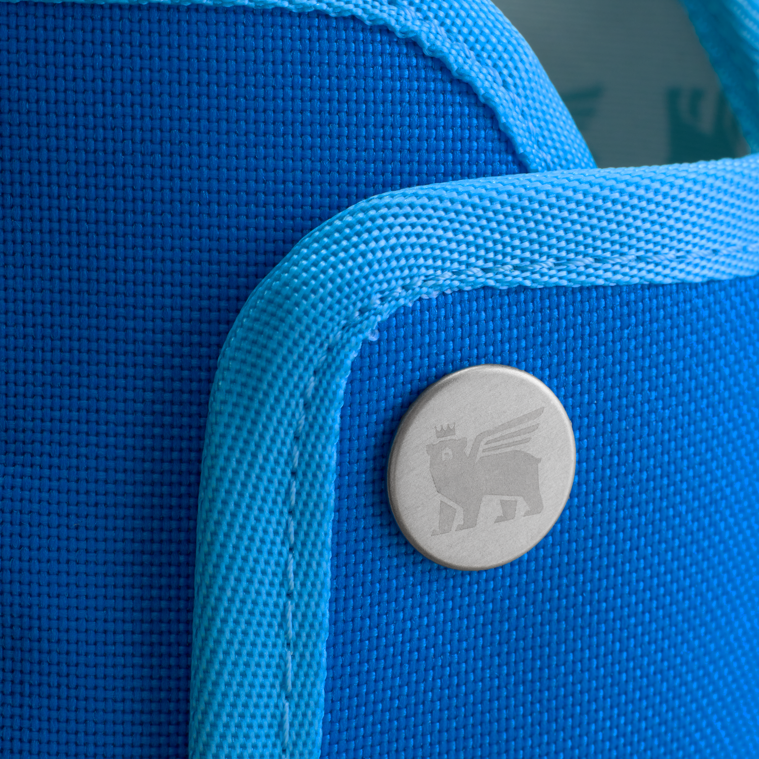 The All Day 40 OZ Quencher Carry-All - Hydrate Anywhere