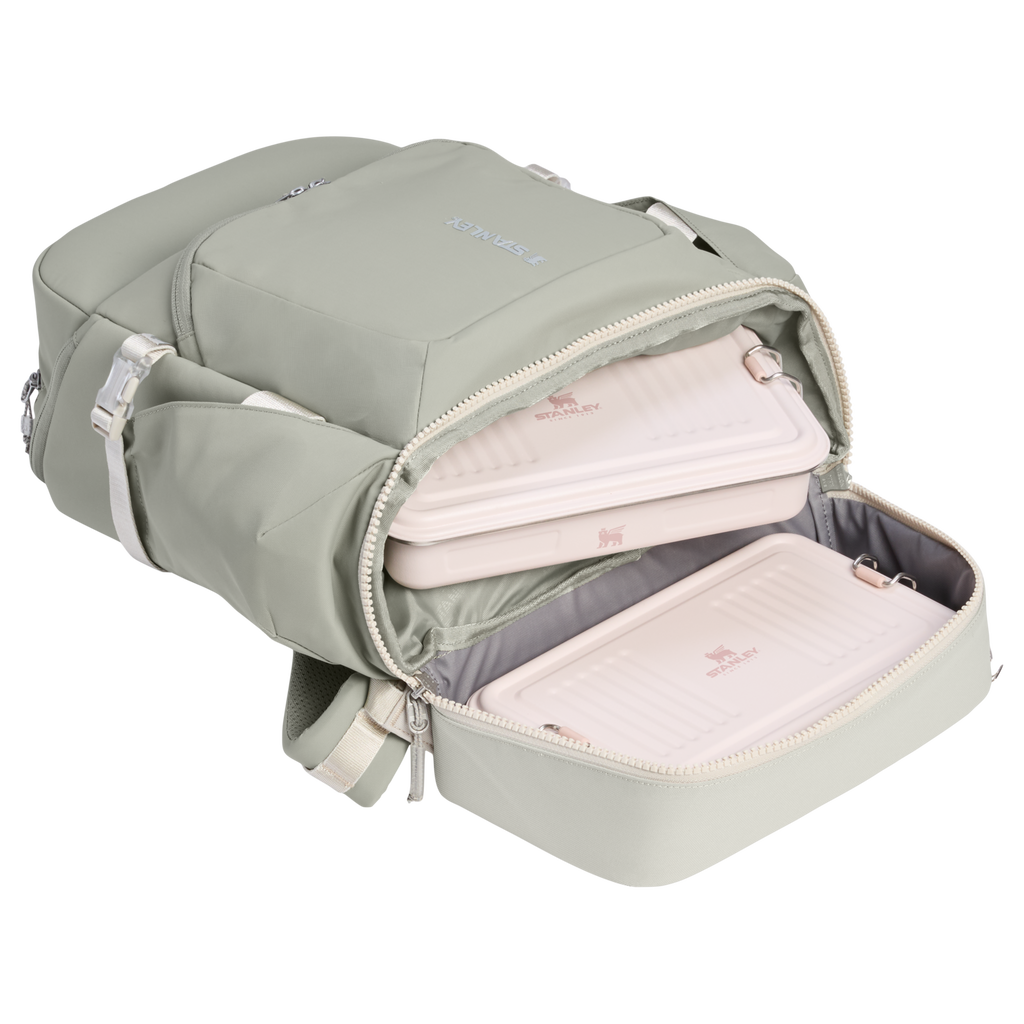 The Vitalize™ Backpack | 30.9 QT - Stanley for Busy Days