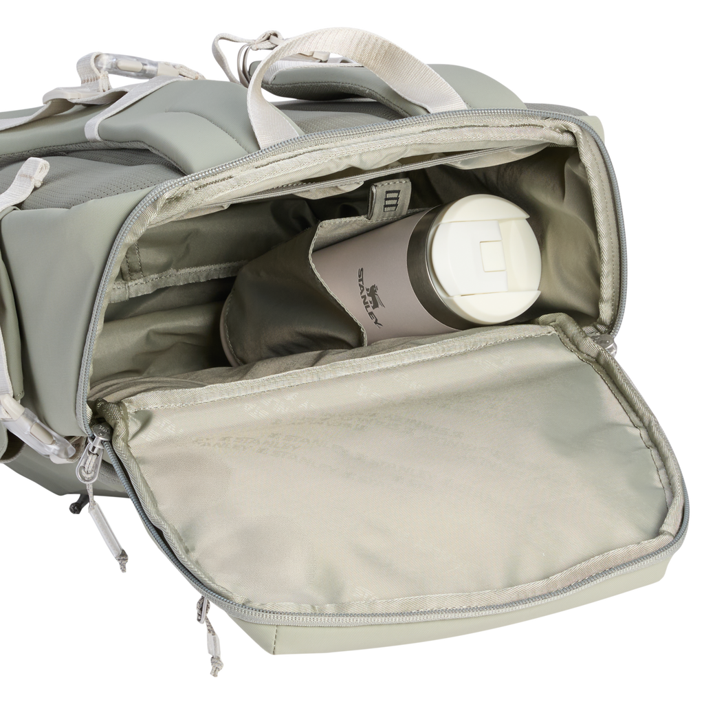 The Vitalize™ Backpack | 30.9 QT - Stanley for Busy Days